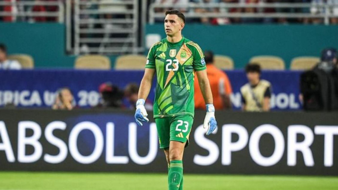 Emiliano Martínez fue nominado por segundo año consecutivo al Balón de Oro