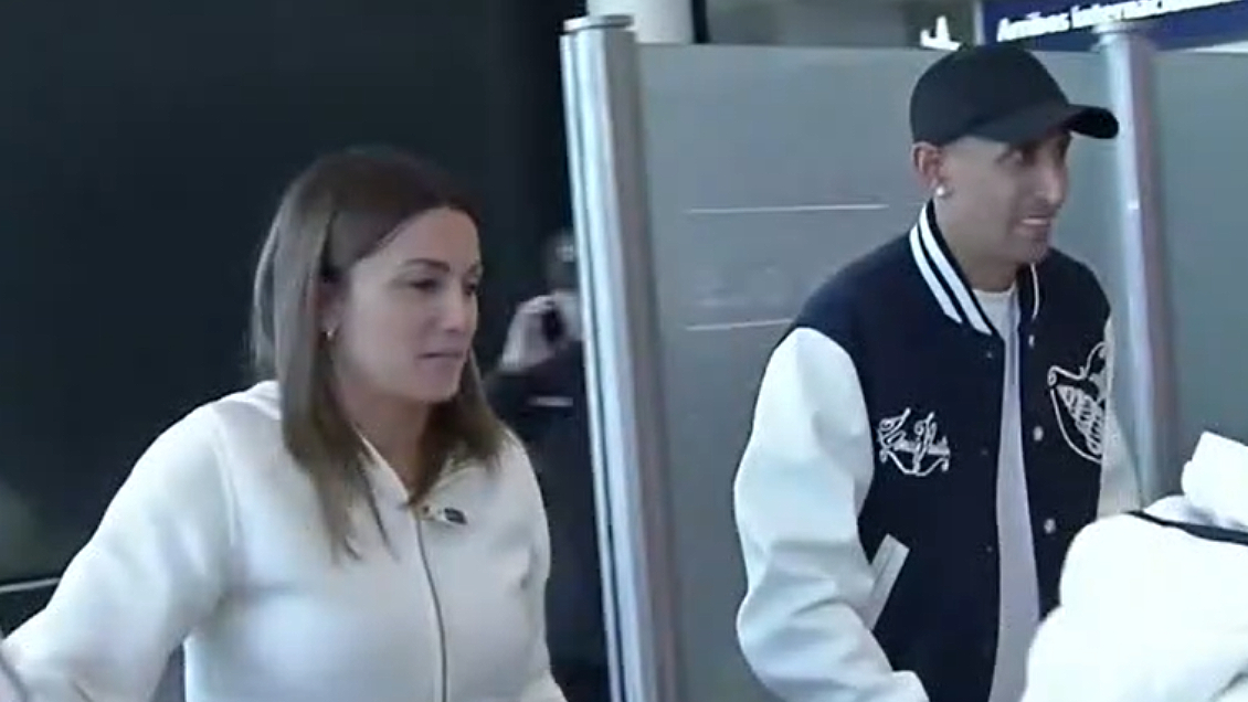 Di María llegó a Argentina para homenaje ante Chile con molestia de su esposa