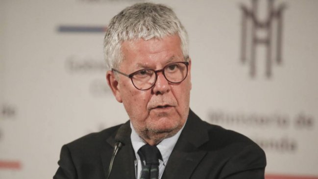 Eyzaguirre: El estancamiento de la economía chilena 