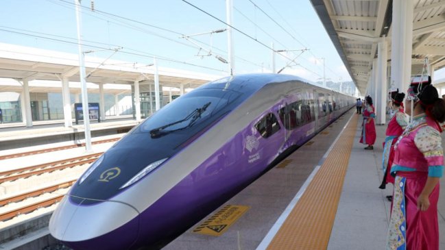 Nueva línea ferroviaria de alta velocidad conecta principales centros económicos en este de China