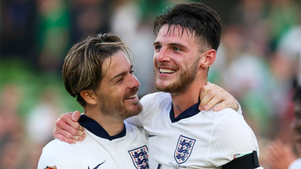   Rice y Grealish encaminaron el triunfo de Inglaterra sobre Irlanda en la Nations League 