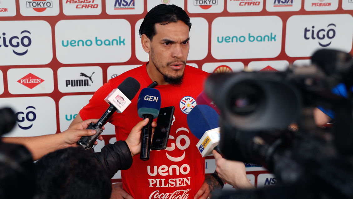 Gómez espera un buen partido de Paraguay ante Brasil para entrar a la zona de clasificación