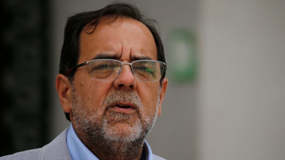 Diputado Mulet repudia prisión de mujeres acusadas de hurtar panes añejos