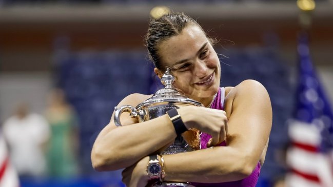 Aryna Sabalenka se acercó a Iga Swiatek en la cima del ranking WTA