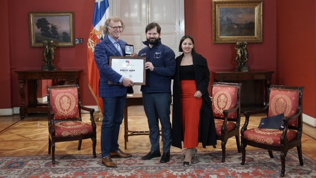 Ministerio de las Culturas entrega importante distinción al músico André Rieu