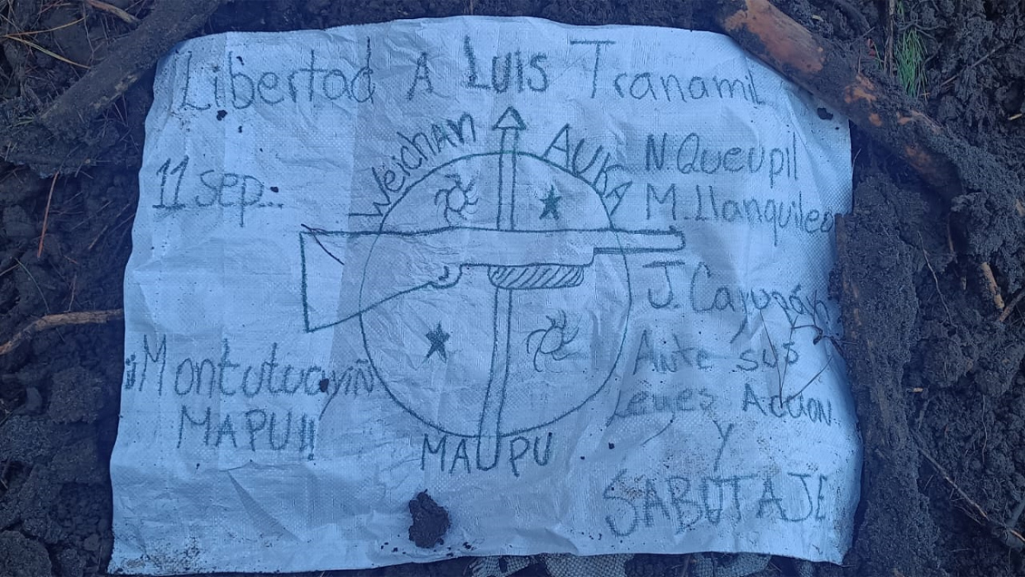 Nuevo ataque dejó dos máquinas quemadas en fundo de Vilcún