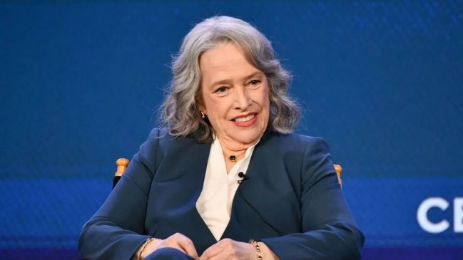 La legendaria Kathy Bates anuncia su retiro de la actuación