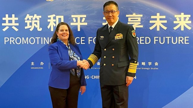 Ministra Fernández: Chile busca ampliar cooperación militar con China