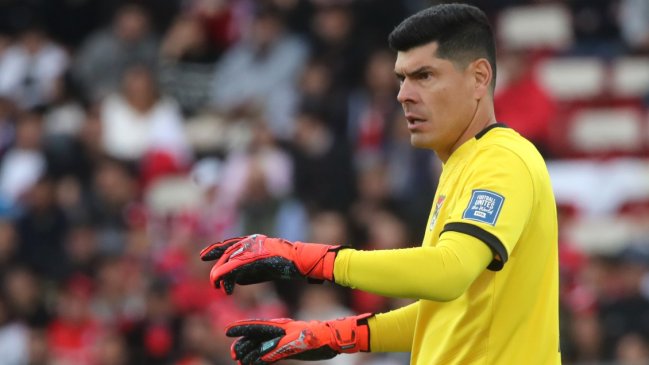 Lampe arremetió otra vez por gol de Vargas: Un jugador sabe cuándo un colega se lesiona