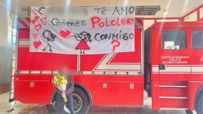 Joven usó carro de Bomberos para pedir pololeo en Talca y fue suspendido