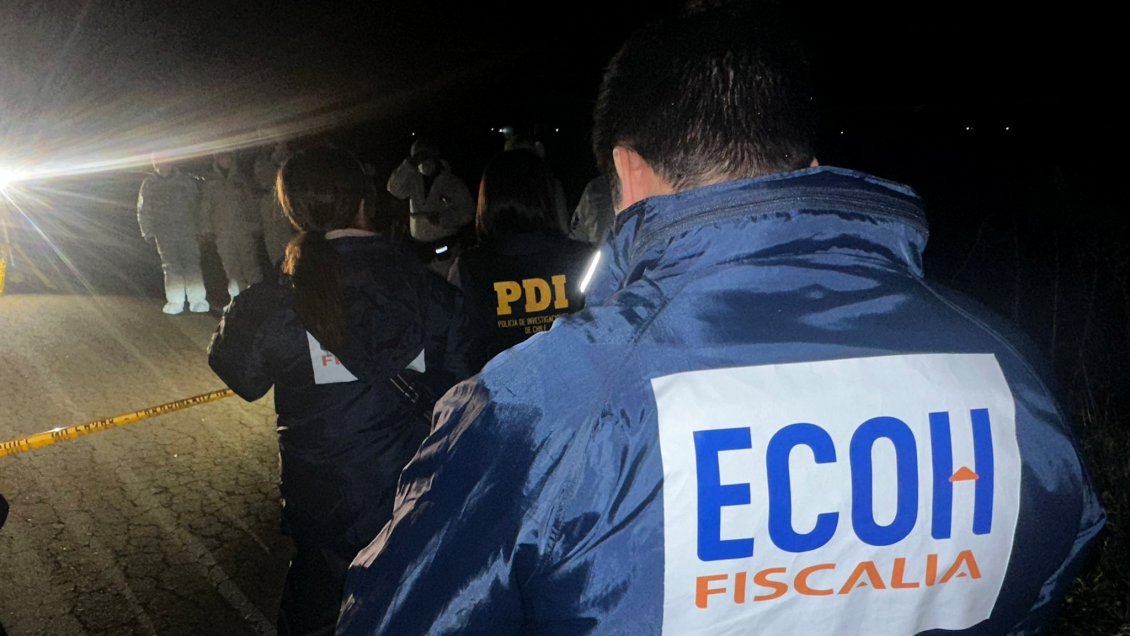 Con heridas de bala y arma blanca: Hombre fue hallado muerto en Cerrillos