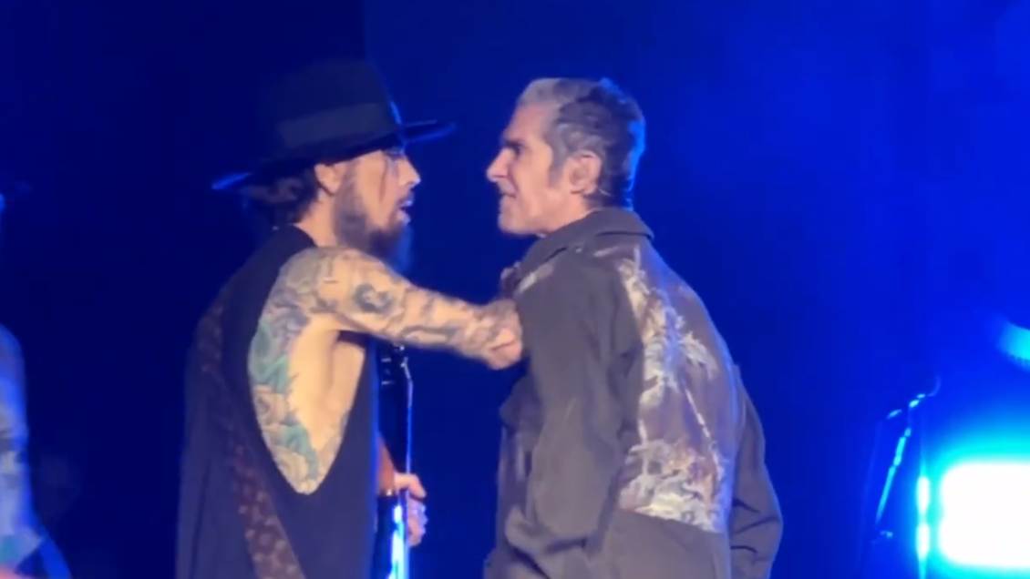 Show de Jane's Addiction terminó abruptamente tras pelea de Perry Farrell con Dave Navarro