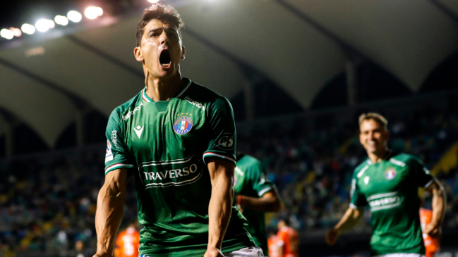 Audax Italiano doblegó a Cobreloa y abandonó la zona de descenso directo