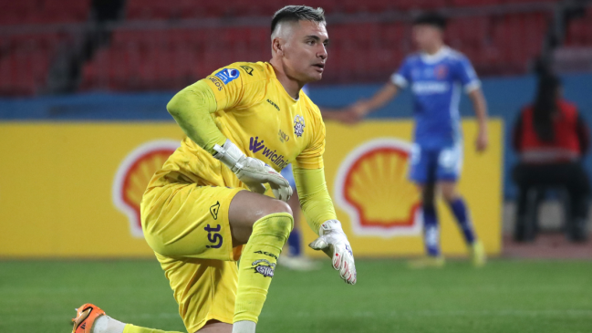 Jugador de Colo Colo visitó a Cristóbal Campos en su recuperación