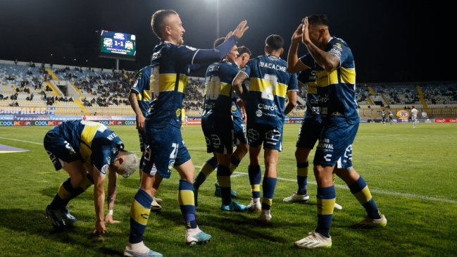 [VIDEO] Everton armó un concurso de payas para animal al club