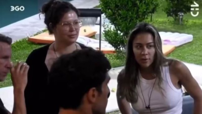 Gritos del exterior aumentan dudas de Michelle Carvalho sobre 