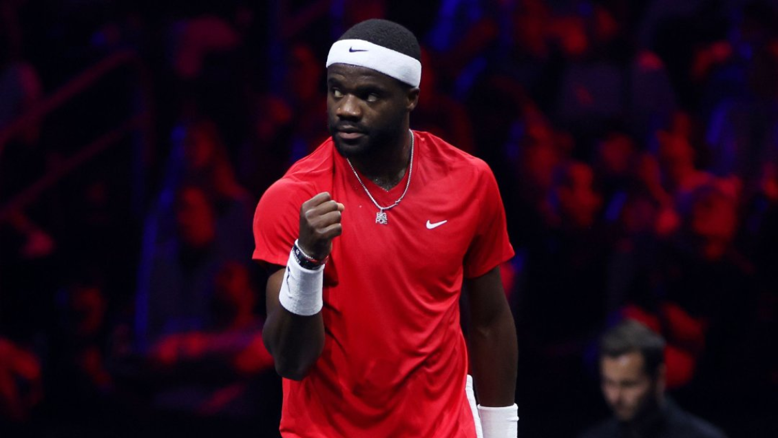 Tiafoe derrotó a Medvedev adelantó al equipo Mundo en la Laver Cup