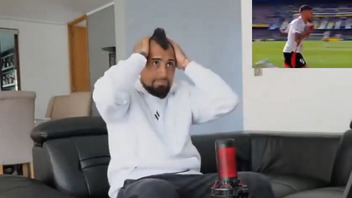 [VIDEO] La reacción de Arturo Vidal al gol de River en el clásico contra Boca