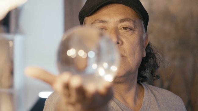 Del Tarzán chileno a empanadas caníbales: Mega anuncia programa con las historias más raras de Chile