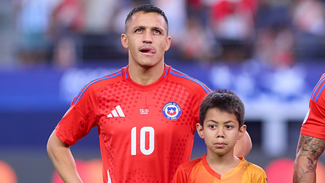 Alexis Sánchez quedó fuera de la citación de la Roja para choques con Brasil y Colombia