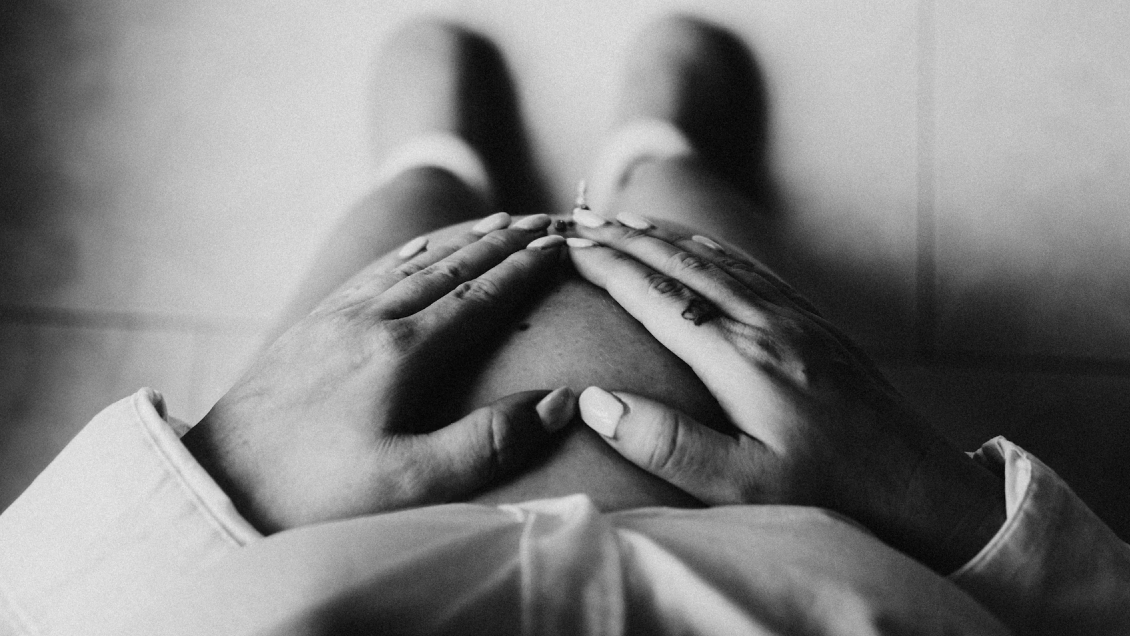 Corte ordenó al fisco indemnizar a hijo en gestación de víctima torturada por agentes de la CNI