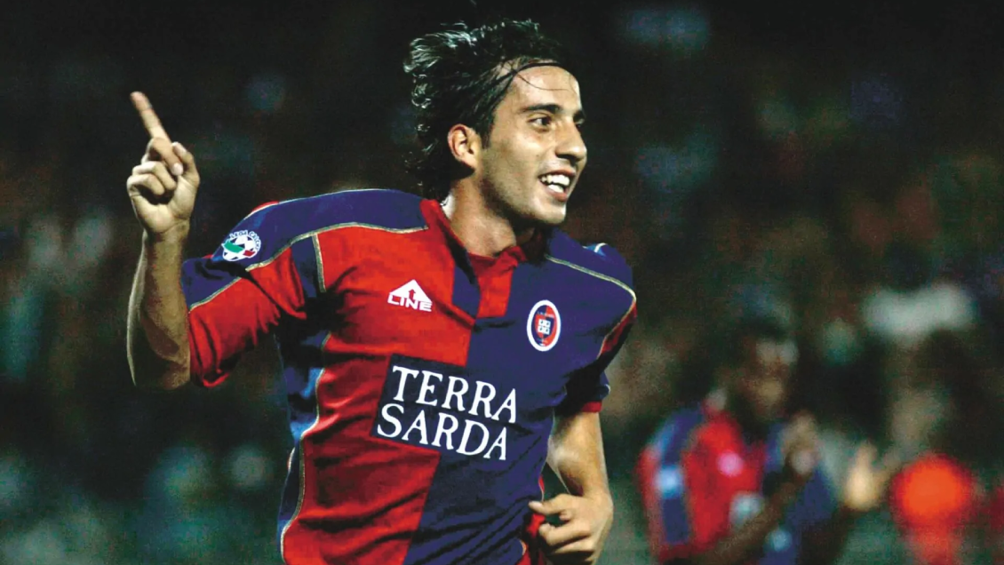 Exfutbolista de Cagliari apareció muerto en un hotel con un golpe en la cabeza