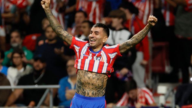 Correa rescató a Atlético en accidentado derbi ante Real Madrid