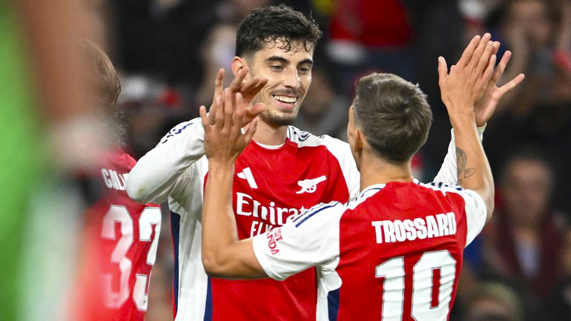 Arsenal batió a PSG en Londres y logró su primer triunfo en la fase de liga de la Champions