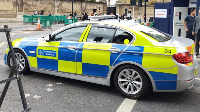 Ataque con ácido en Londres deja gravemente herida a una niña de 14 años