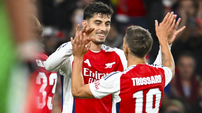 Arsenal batió a PSG en Londres y logró su primer triunfo en la fase de liga de la Champions