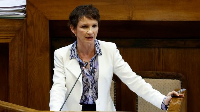 Acusación constitucional contra Tohá sigue perdiendo apoyos en el Congreso