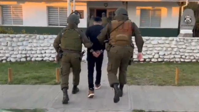 Hermanos fueron detenidos con más de 100 millones de pesos en droga