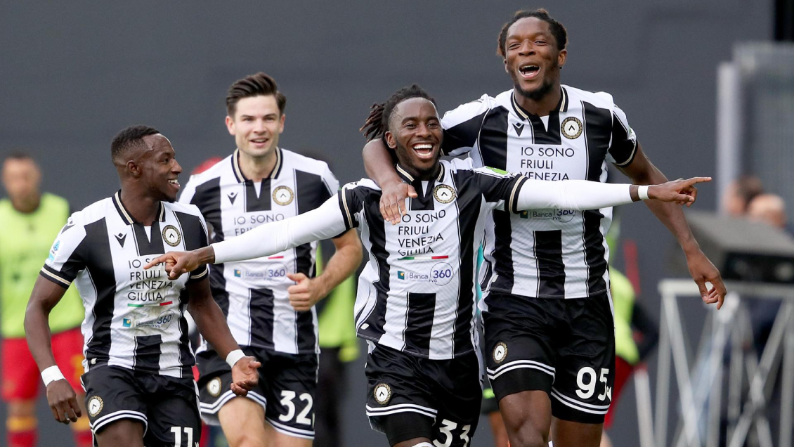 Udinese retomó el triunfo ante Lecce para seguir en la zona alta de la Serie A