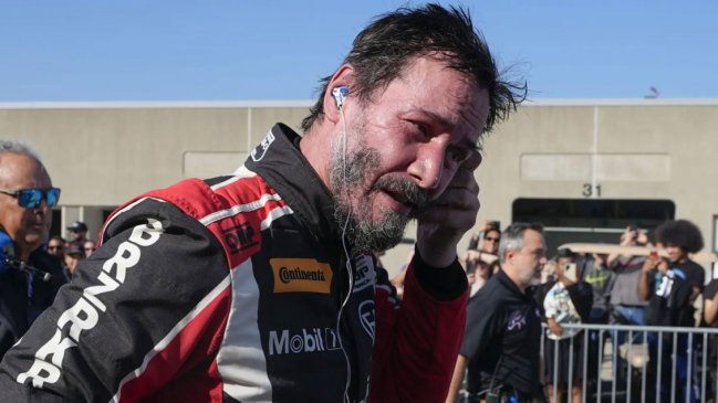 Keanu Reeves sufre accidente en su debut en las carreras de autos