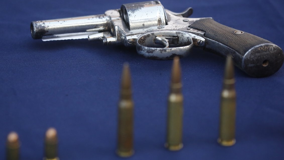 Inscripciones de armas de defensa crecen 18,6% en 2024: Expertos piden desincentivar su uso