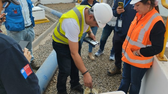Mineduc suspendió clases en Arica por alteración de agua potable