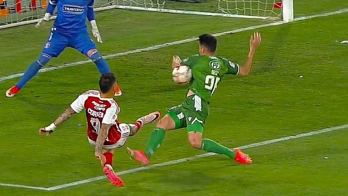 [VIDEO] La mano que derivó en el penal a favor de Colo Colo ante Audax