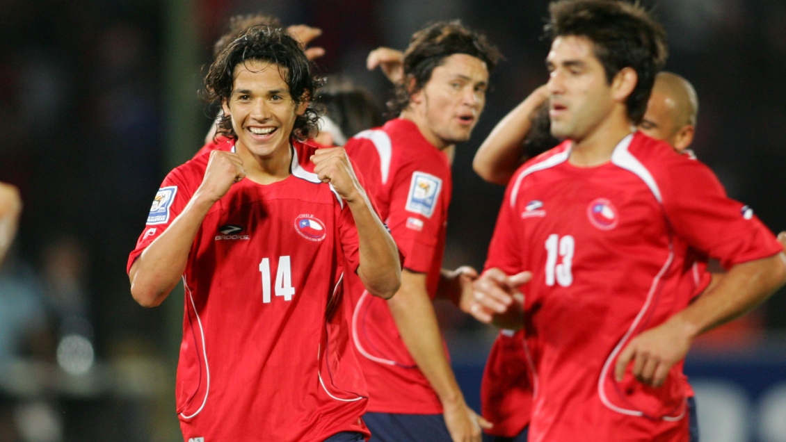 Matías Fernández: Bielsa fue el gran constructor de la Generación Dorada