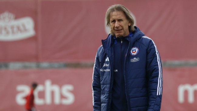 Gareca suspendió la práctica vespertina de La Roja para tener charlas con los jugadores