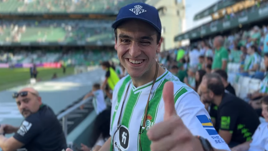 [VIDEO] Sebastián Lara, el chileno que viajó desde Santiago para ver a Betis