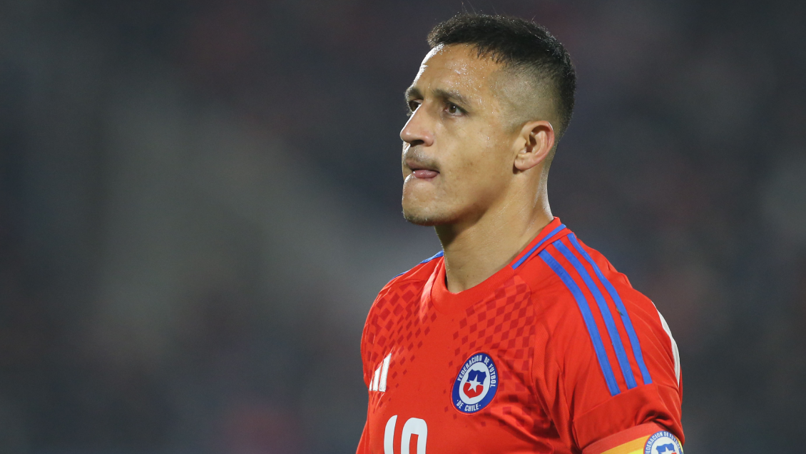Alexis Sánchez se tratará en Barcelona para llegar a la fecha FIFA de noviembre