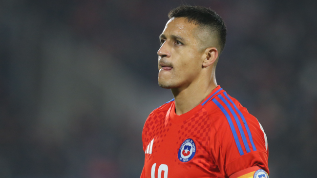 Alexis Sánchez se tratará en Barcelona para llegar a la fecha FIFA de noviembre