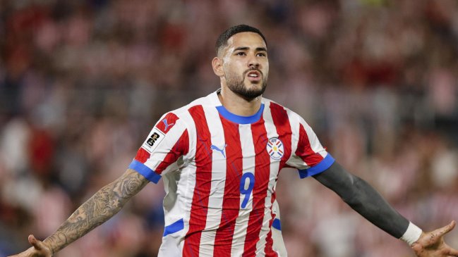 Paraguay remontó ante Venezuela y se metió en zona de clasificación al Mundial