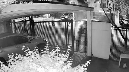   Peñalolén: Conductor evitó portonazo acelerando a fondo contra ladrones 