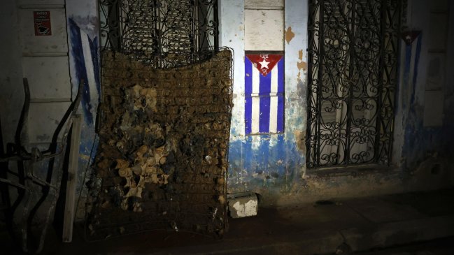 Cuba vuelve a quedarse sin electricidad tras fallar proceso de recuperación