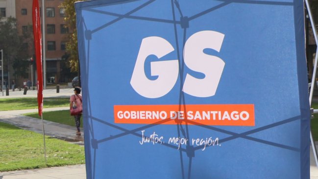 La carrera por la gobernación metropolitana: Hay ocho candidatos