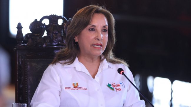 Tras 100 días de silencio, Boluarte tuvo un tenso reencuentro con la prensa