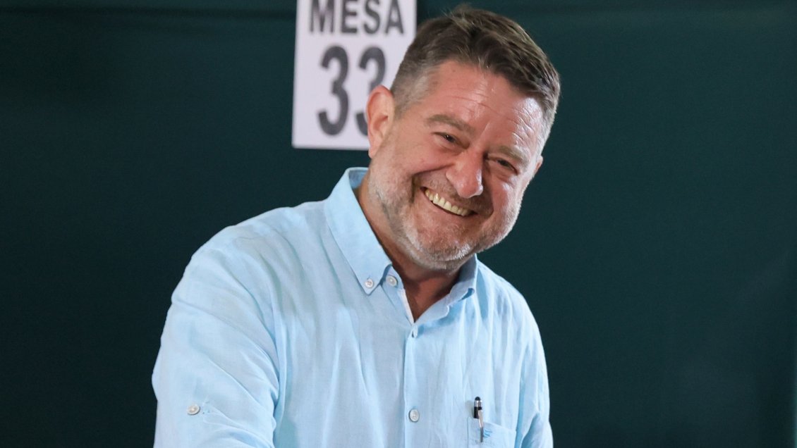 Gobernador Orrego confía en que será reelecto en segunda vuelta