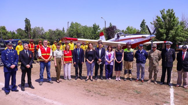 Incendios: Ministro de Agricultura llamó a municipios a invertir en prevención
