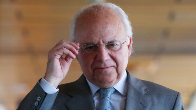 Fraude en Carabineros: Condenan a exgeneral director Eduardo Gordon